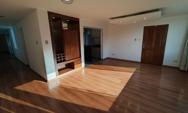 Departamento En Alquiler Av Encalada Cuadra 1