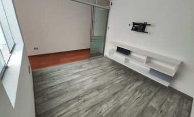 Departamento En Alquiler Av Encalada Cuadra 1