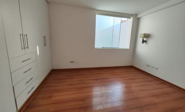 Departamento En Alquiler Av Encalada Cuadra 1