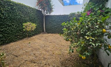 Cumbaya, Sector Colegio Menor, Moderna Casa, Conjunto Privado