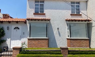 LINDA CASA EN CIRCUITO CRONISTAS PARA FAMILIA PEQUEÑA