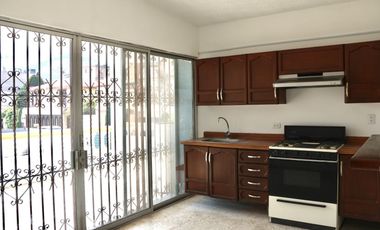 Venta Casa Residencia Col. Vista Hermosa Monterrey