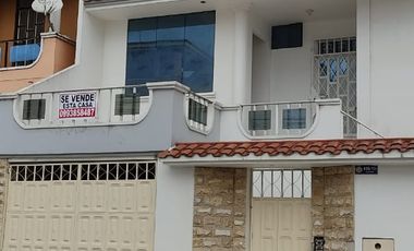 Casa rentera de venta en Loja