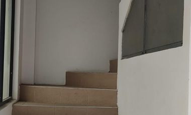 Casa rentera de venta en Loja