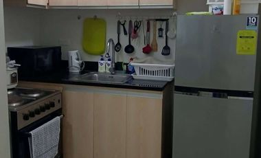 FOR RENT - Neat & Chic 1Bedroom in Solinea Tower 1 with Parking. Just across Ayala Mall-Cebu City.