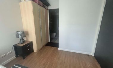 FOR RENT - Neat & Chic 1Bedroom in Solinea Tower 1 with Parking. Just across Ayala Mall-Cebu City.