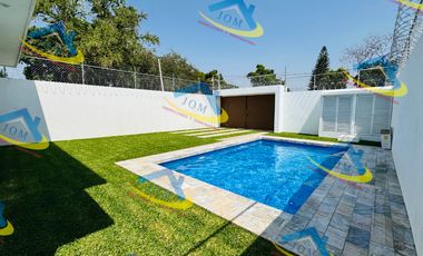 ESPECTACULAR CASA NUEVA EN YAUTEPEC