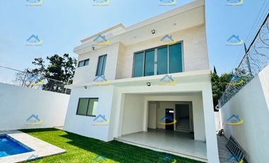 ESPECTACULAR CASA NUEVA EN YAUTEPEC