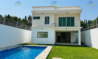 ESPECTACULAR CASA NUEVA EN YAUTEPEC