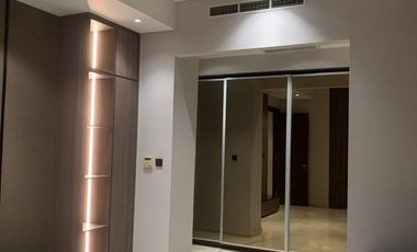 For rent Essence Darmawangsa Apartment 3 BR 180 sqm