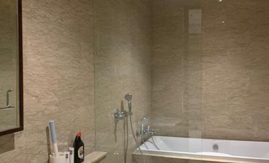 For rent Essence Darmawangsa Apartment 3 BR 180 sqm