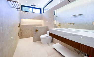 Newly Built House and Lot For Sale in Orchard Gold & Country Club, Dasmarinas Cavite