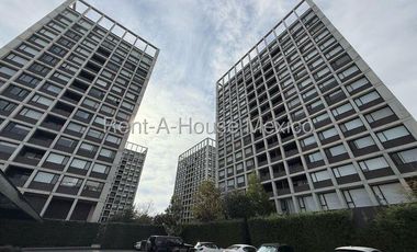 Santa Fe Juriquilla - RENTA. Departamento semiamueblado de 3 recámaras