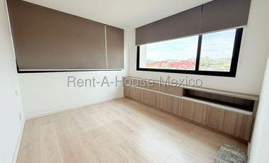 Santa Fe Juriquilla - RENTA. Departamento semiamueblado de 3 recámaras