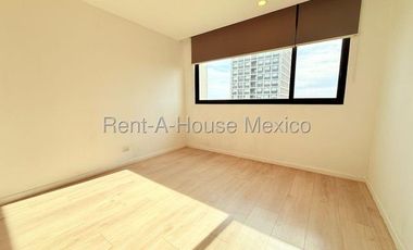 Santa Fe Juriquilla - RENTA. Departamento semiamueblado de 3 recámaras