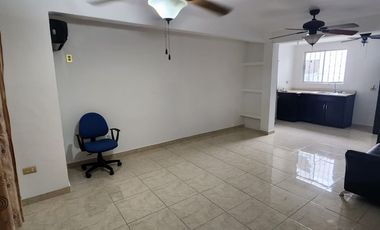 En Venta Casa de 2 Niveles, con remodelada en la Colonia Misión de Fundadores  , Apodaca, N.L