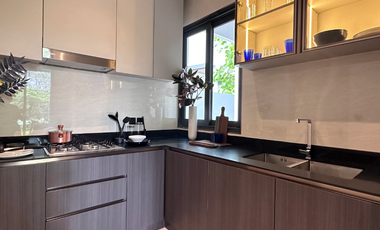 ขายบ้าน Artale asoke rama9 บ้านpool villa และลิฟท์ส่วนตัว มีหลายหลังให้เลือก
