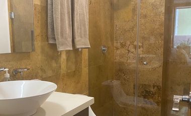 DEPARTAMENTO DE 3 RECAMARAS EN RENTA EN THE SHORE PLAYA DEL CARMEN