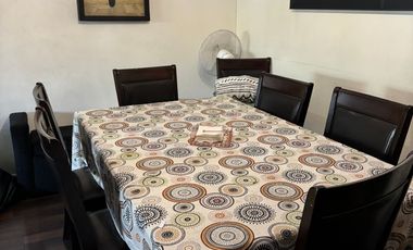 Departamento se vende Primer Piso Tomás Moooro, con Jardín , Piscina y quincho