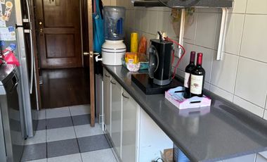 Departamento se vende Primer Piso Tomás Moooro, con Jardín , Piscina y quincho