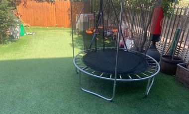 Departamento se vende Primer Piso Tomás Moooro, con Jardín , Piscina y quincho