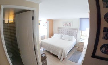 Oportunidad Unica: Hermoso depto. en Av Las Condes, a pasos de Av La Dehesa