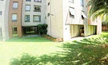 Oportunidad Unica: Hermoso depto. en Av Las Condes, a pasos de Av La Dehesa