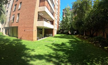 Oportunidad Unica: Hermoso depto. en Av Las Condes, a pasos de Av La Dehesa
