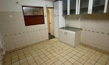 Casa, Calle Llanquihue (Inversión)