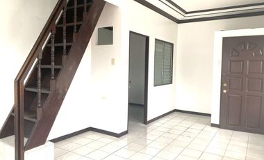 Two Bedrooms Apartment with Loft in Consolacion