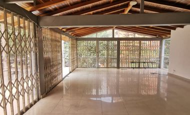 Local en Arriendo La Castellana Medellin