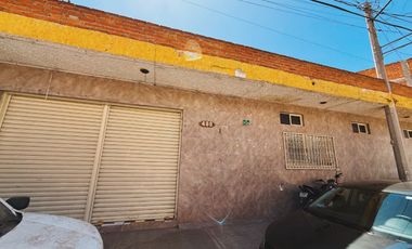 Bodega en Venta a unos metros de José Gálvez con Área de Recepción.