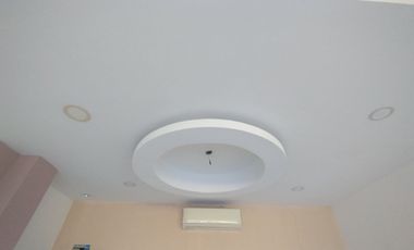 Local en arriendo en Villa Santos.