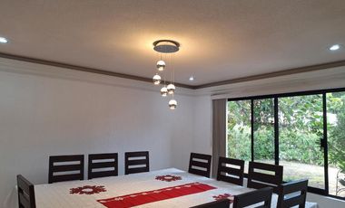 RENTA DE CASA COLINAS DEL BOSQUE EN PRIVADA 5 RECÁMARAS CORREGIDORA QUERÉTARO