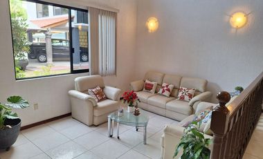 RENTA DE CASA COLINAS DEL BOSQUE EN PRIVADA 5 RECÁMARAS CORREGIDORA QUERÉTARO