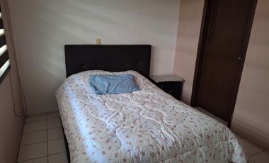 RENTA DE CASA COLINAS DEL BOSQUE EN PRIVADA 5 RECÁMARAS CORREGIDORA QUERÉTARO