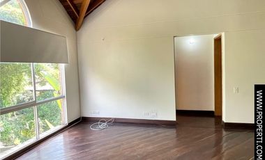Casa en Arriendo Sector Las Palmas - Envigado