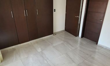 RENTO CASA EN El Sendero Residencial