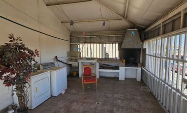 casa de 4 recamaras idel para cuadrillas totalmente amueblada
