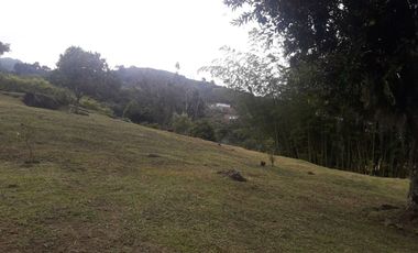 Venta hermoso Lote, Vda Quebrada Arriba, Copacabana Antioquia.