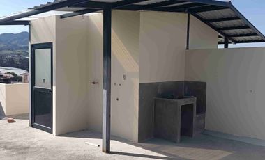 Venta de Casas con Crédito Vip en Menfis, Sector Obrapía, Loja