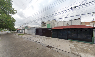 VENTA DE CASA EN JALISCO COLONIA JARDINES DE LA CRUXZ