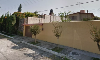 CASA CON ALBERCA REMATE BANCARIO EN CUATLA MORELOS