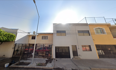 VENTA DE CASA EN GUADALAJARA COLONIA SUTAJ