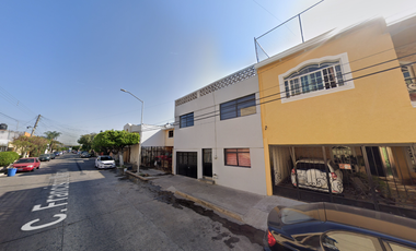 VENTA DE CASA EN GUADALAJARA COLONIA SUTAJ