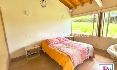 Vendo Hermosa Casa Campestre en Parcelación en La Ceja del Tambo