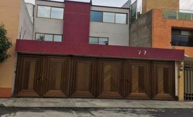 CASA EN REMATE EN VILLACOPA CDMX