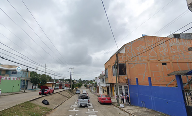 CASA ECONOMICA EN VENTA – GRAN OPORTUNIDAD DE INVERSIÓN - (REMATE) – Av. Hilario Rodriguez Malpica 1614, Palma Sola, 96576 Coatzacoalcos, Ver.