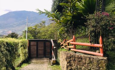 Venta hermosa Casa Finca, Vda El Cabuyal, Copacabana Antioquia.