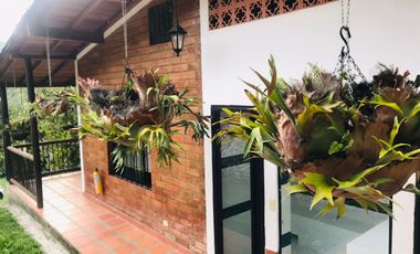 Venta hermosa Casa Finca, Vda El Cabuyal, Copacabana Antioquia.